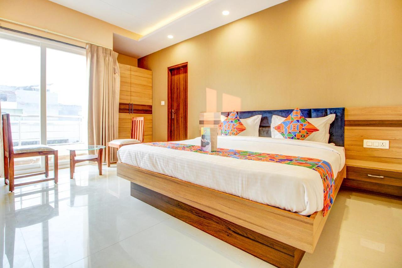 Fabhotel 7Th Crossing Malviya Nagar Dzsaipur Kültér fotó