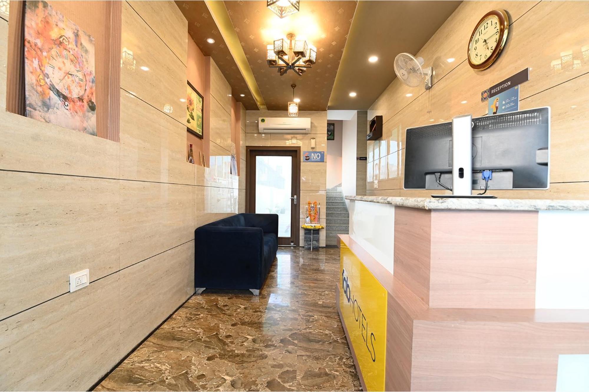 Fabhotel 7Th Crossing Malviya Nagar Dzsaipur Kültér fotó